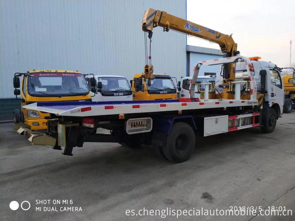 Dlk Wrecker Truck With Crane 10 Jpg